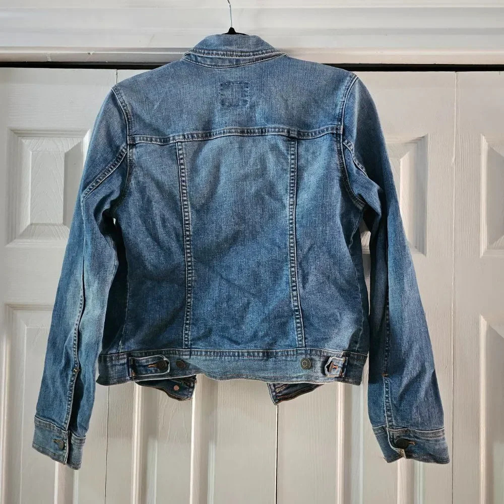 Old Navy Women's Blue Classic Long Sleeves Jean Jacket Size Medium - Picture 9 of 14